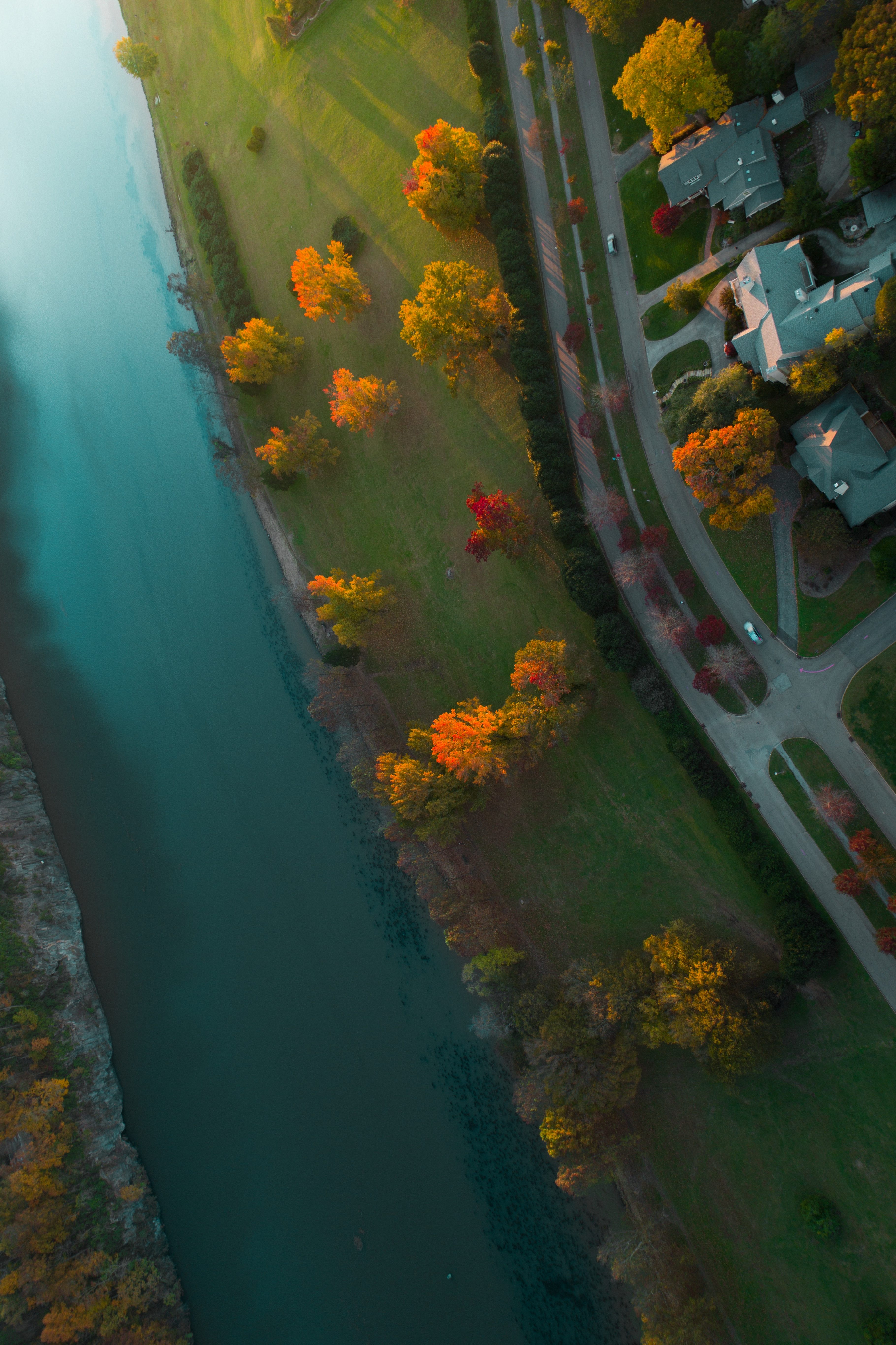 Ariel view of Tennessee River in the fall.